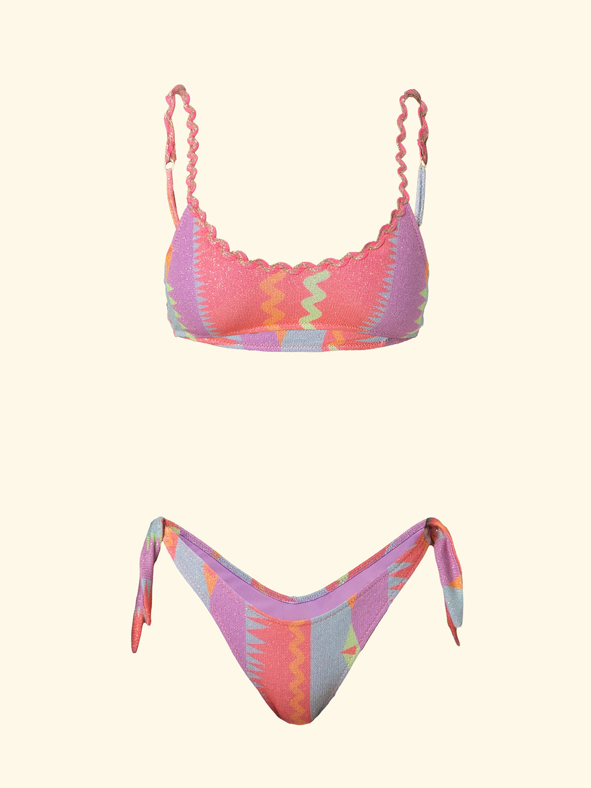 Dettaglio del bikini fantasia F**K