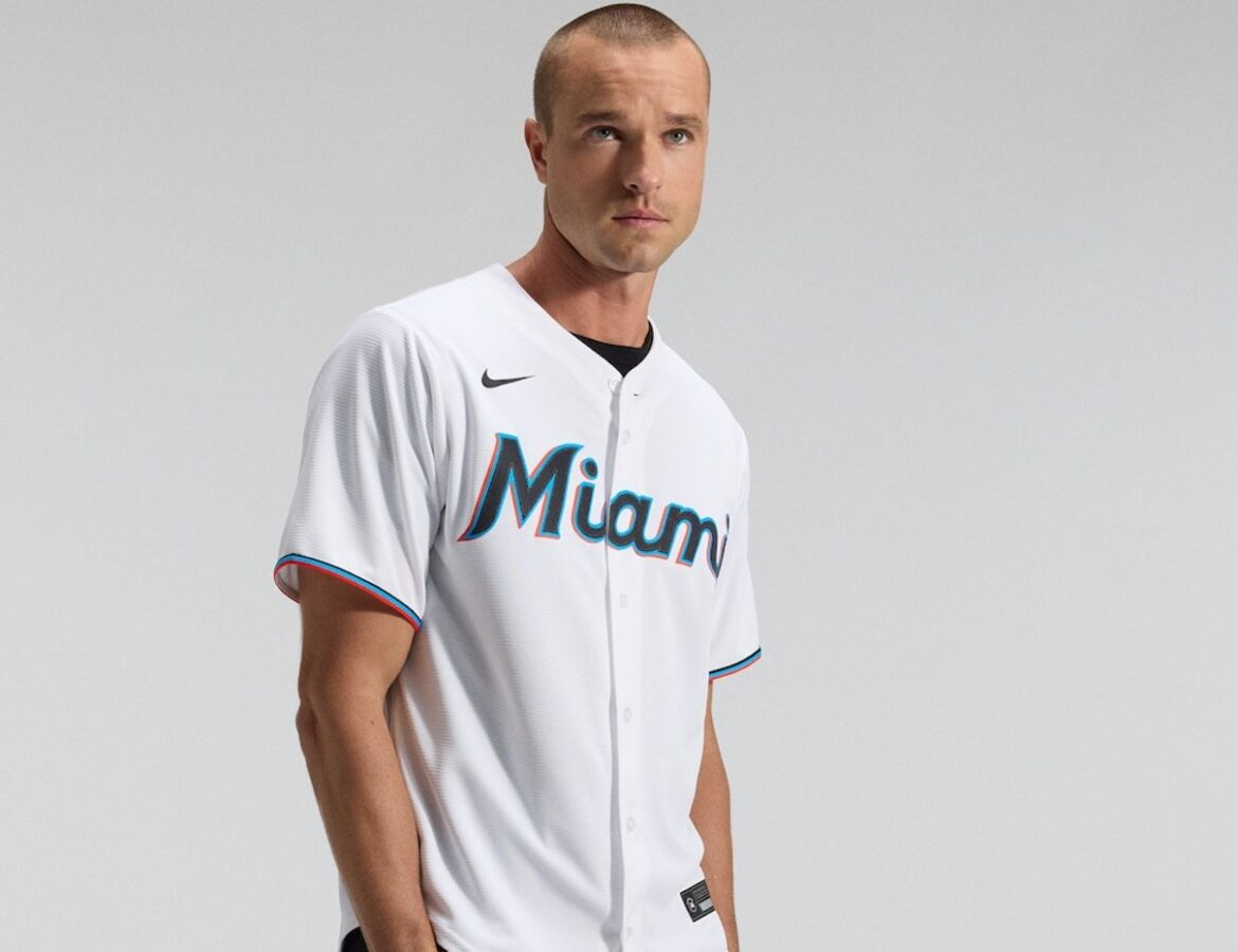Miami Marlins Nike white Home Replica Team Jersey
