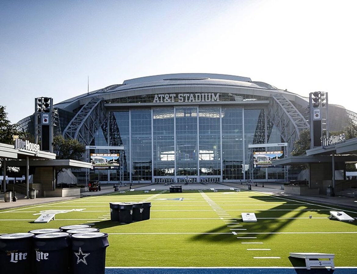 AT&T Stadium event lawn