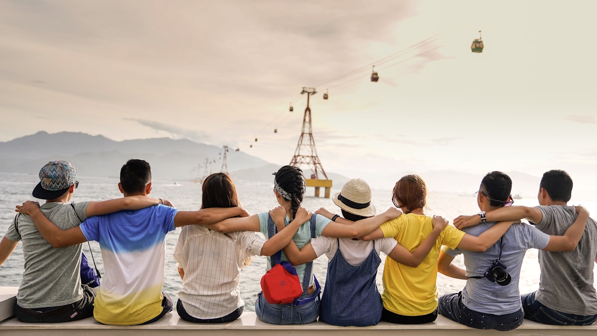 Familia disfrutando de un viaje