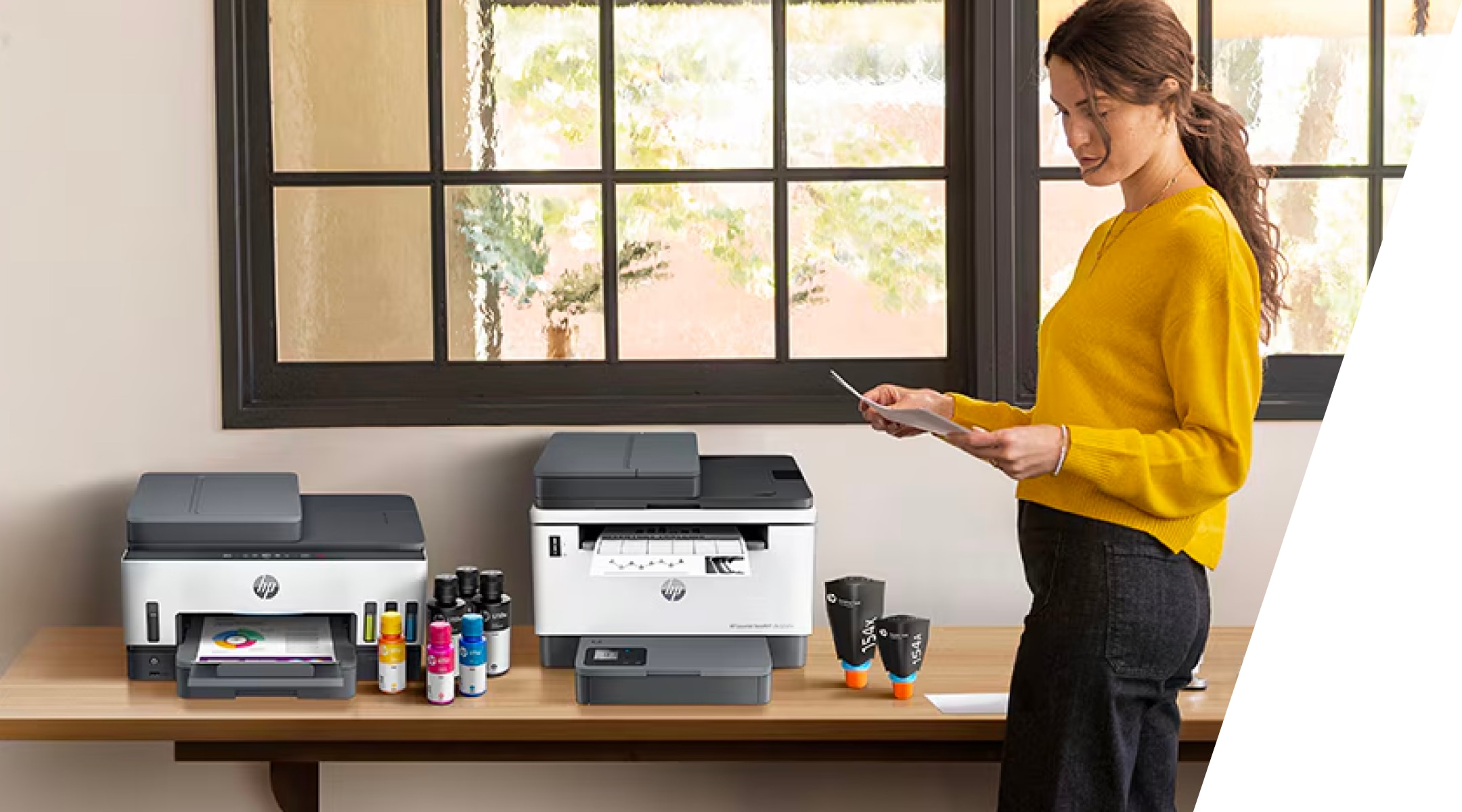 Stampante HP Smart Tank con serbatoi ricaricabili