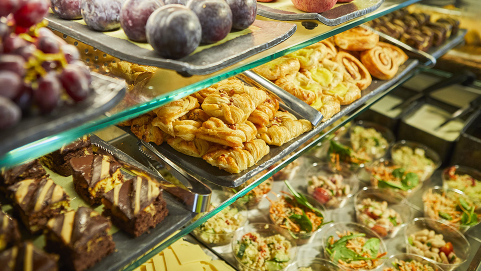 Light bites served onboard Dublin Swift