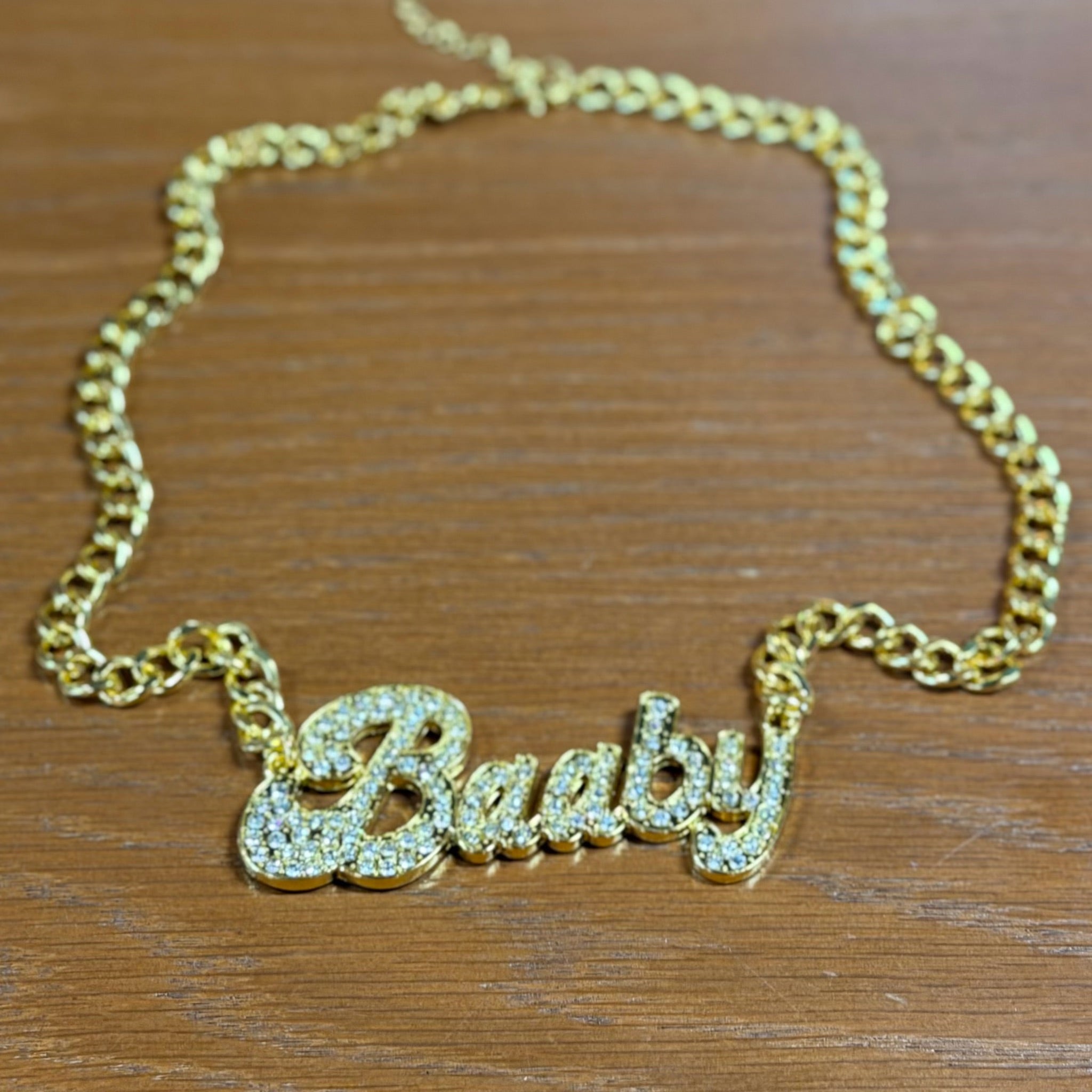 Jamnola Baaby statement necklace