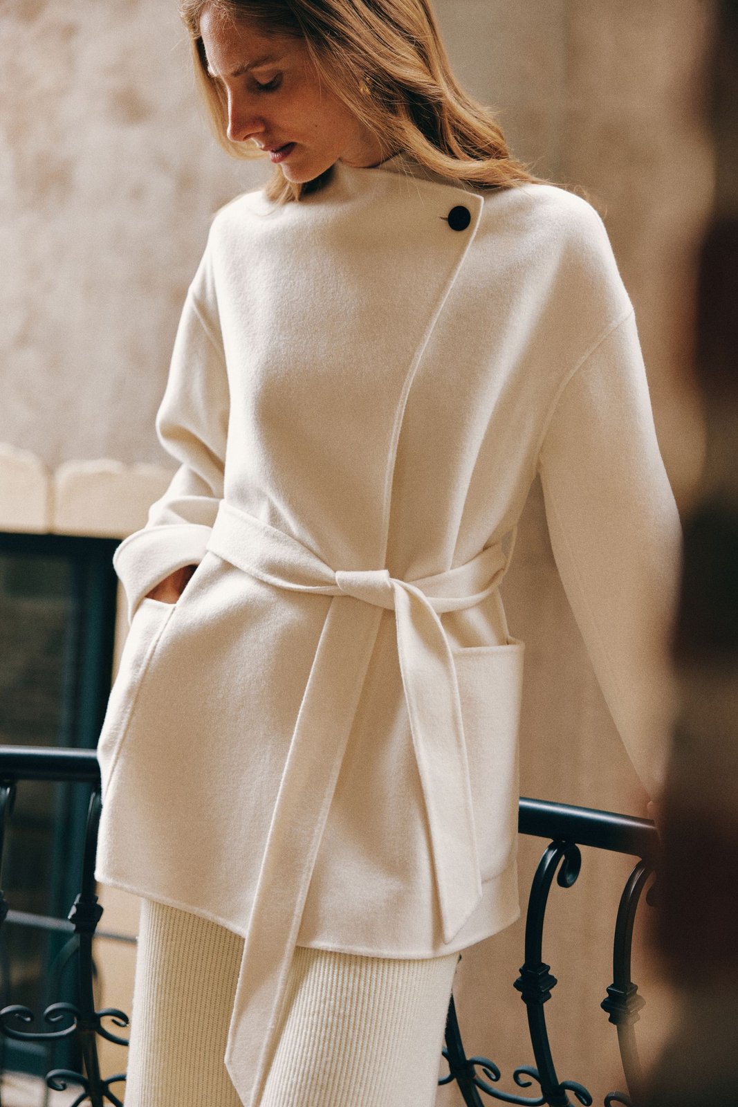 Lilysilk Double-Faced Wool Cashmere Short Coat