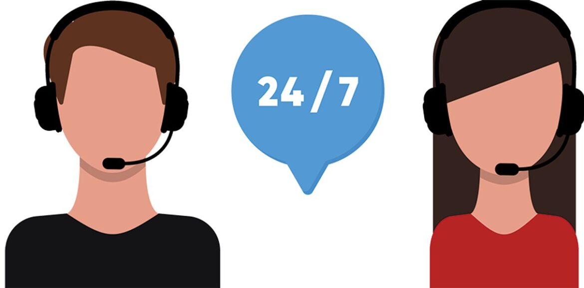 Ilustración de dos agentes de soporte con auriculares y un indicador 24/7