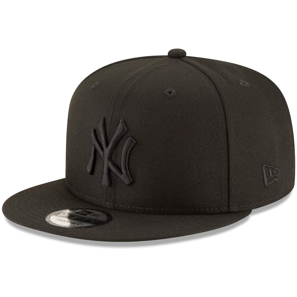 Black New York Yankees New Era 9FIFTY team snapback hat