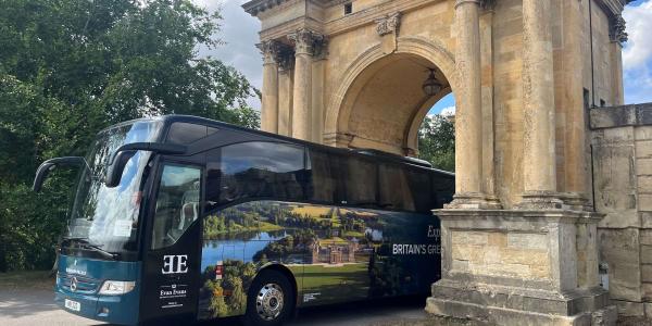Blenheim Palace visitor coach