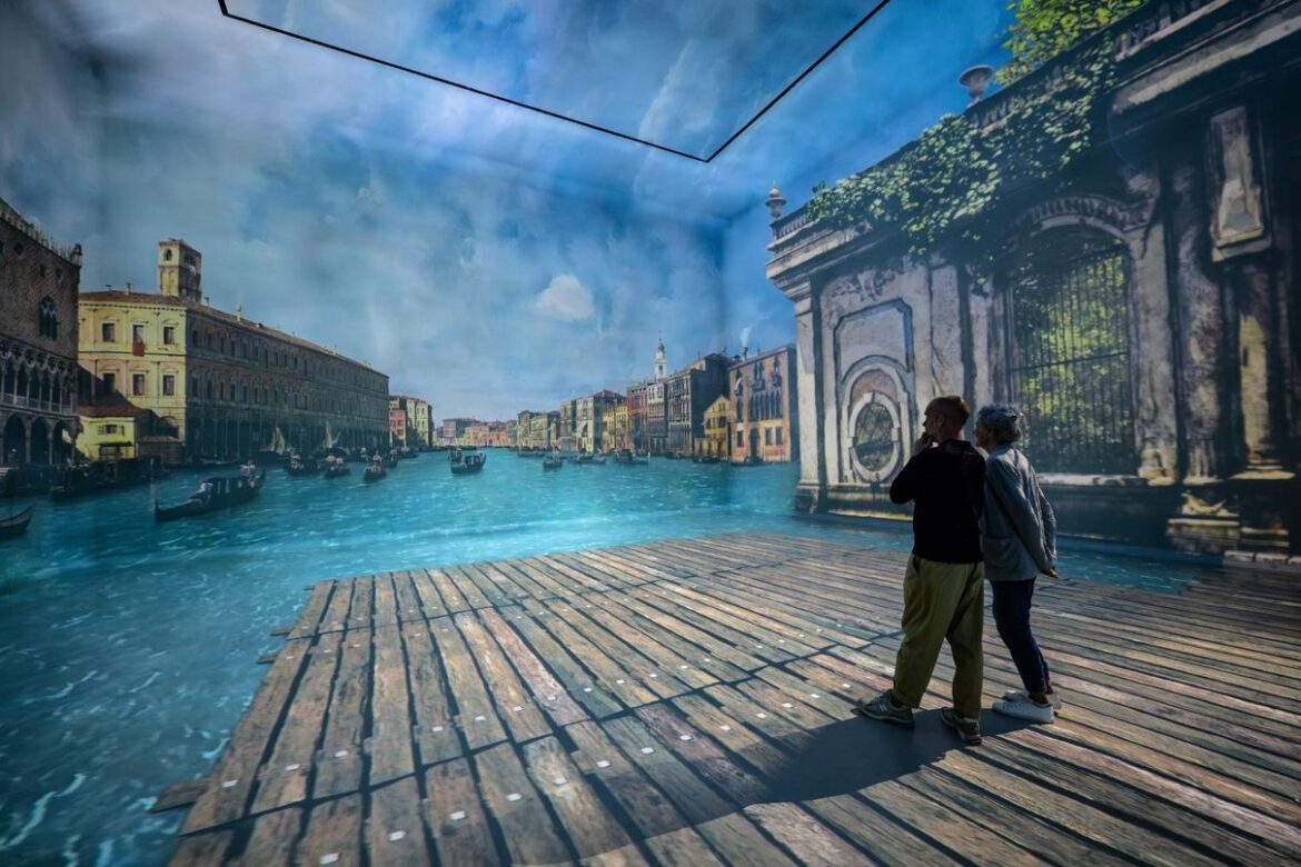 Canaletto's View of the Grand Canal projected in a Frameless gallery