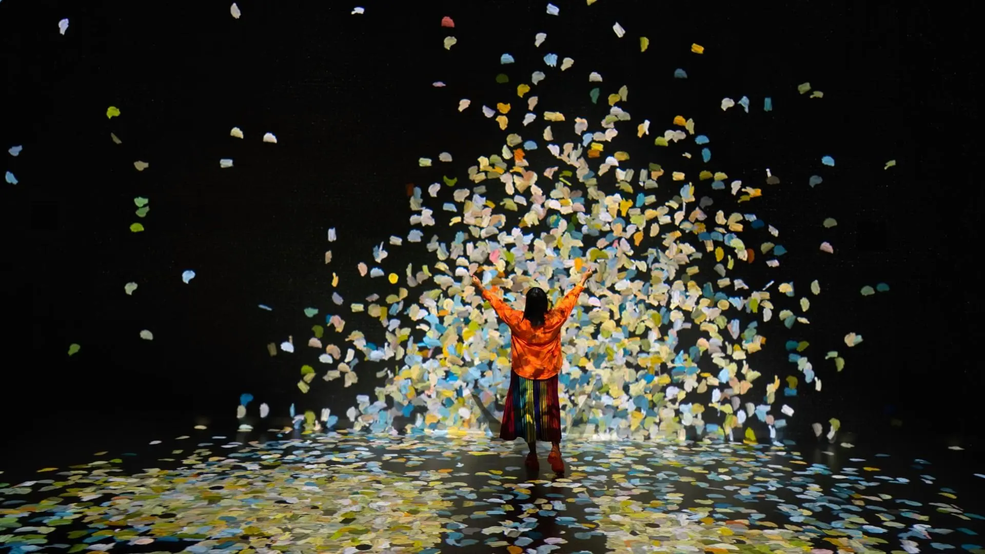 Colour in Motion gallery projection at Frameless