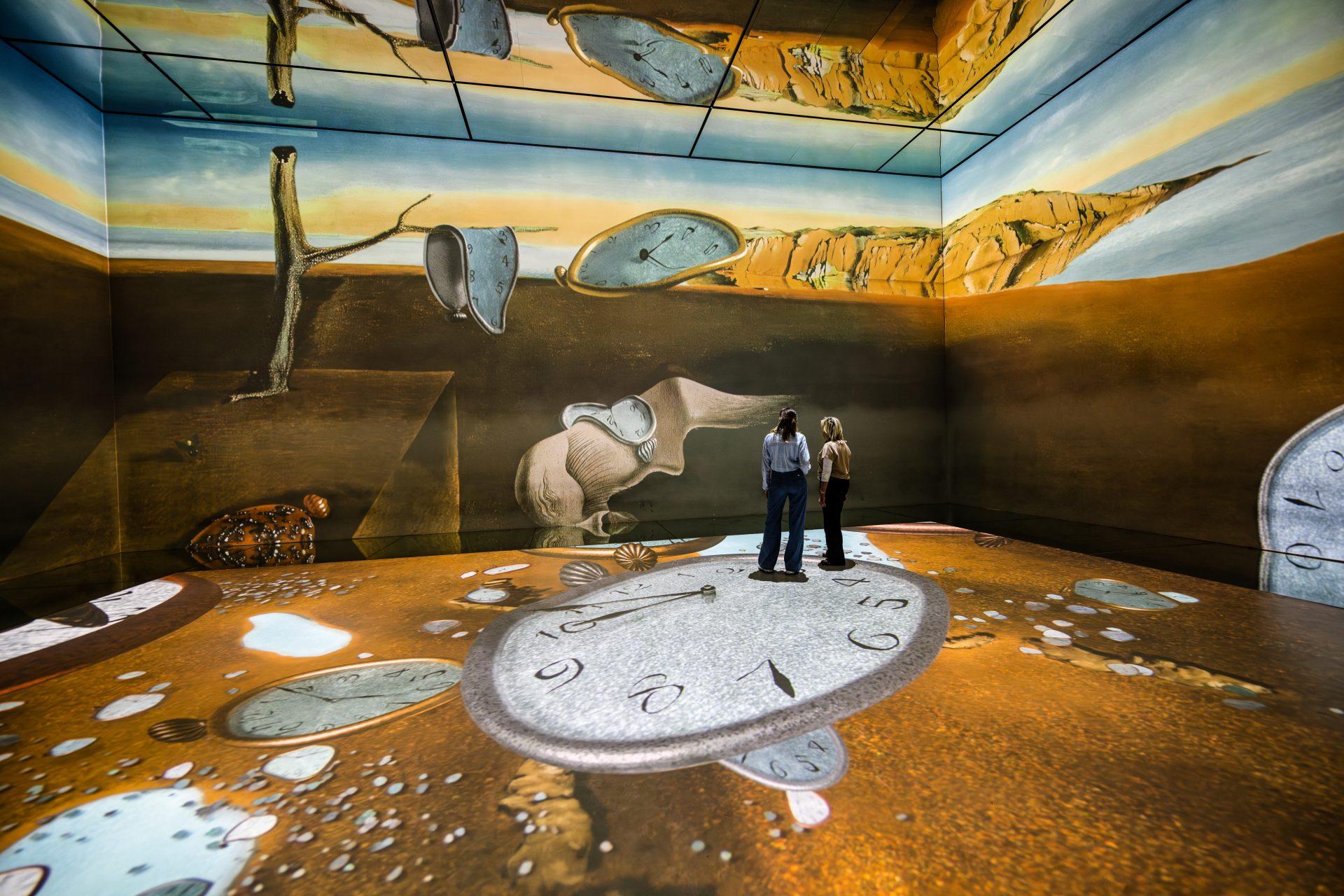 Dali's Persistence of Memory projected in a Frameless gallery