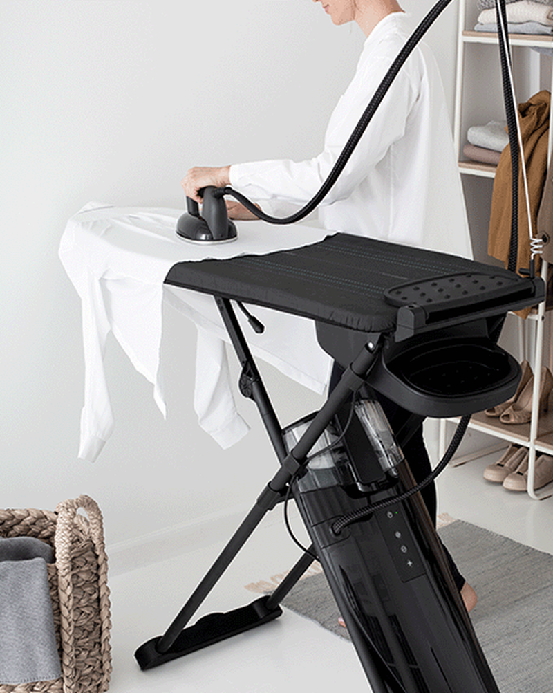 Laurastar Smart U ironing system