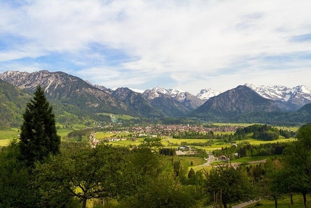 Alpenlandschaft als mögliches Ziel eines Regionalausflugs